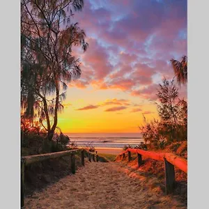  Apartment Malibu - Peregian Australia
