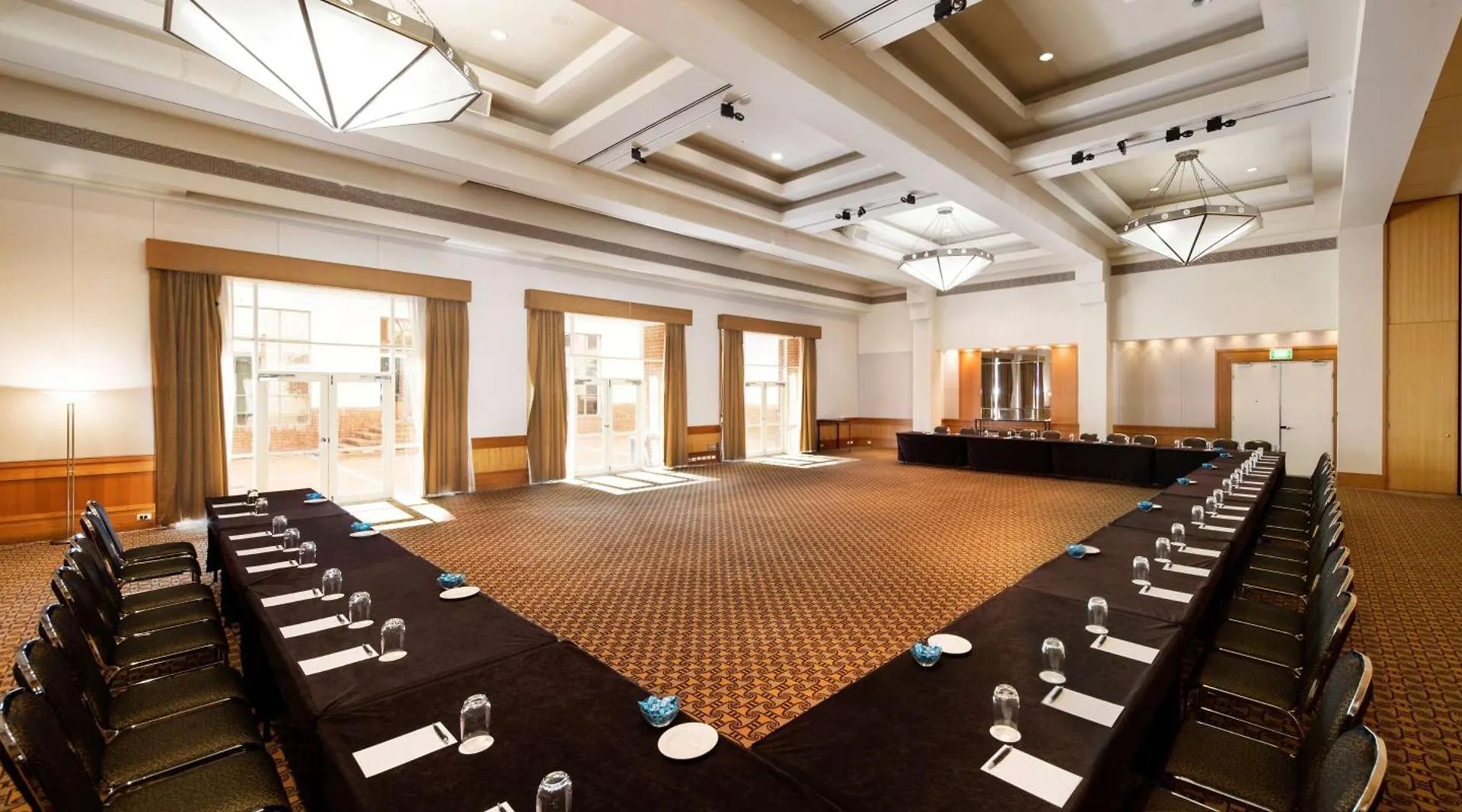 Hyatt Hotel Canberra - A Park Hyatt Hotel 5*,  Australia