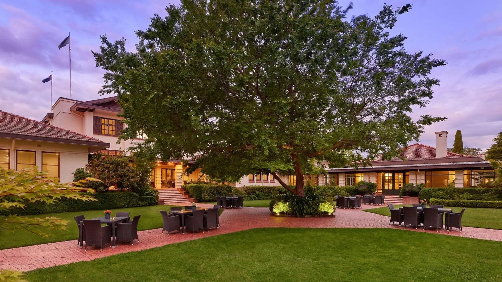 Hyatt Hotel Canberra - A Park Hyatt Hotel