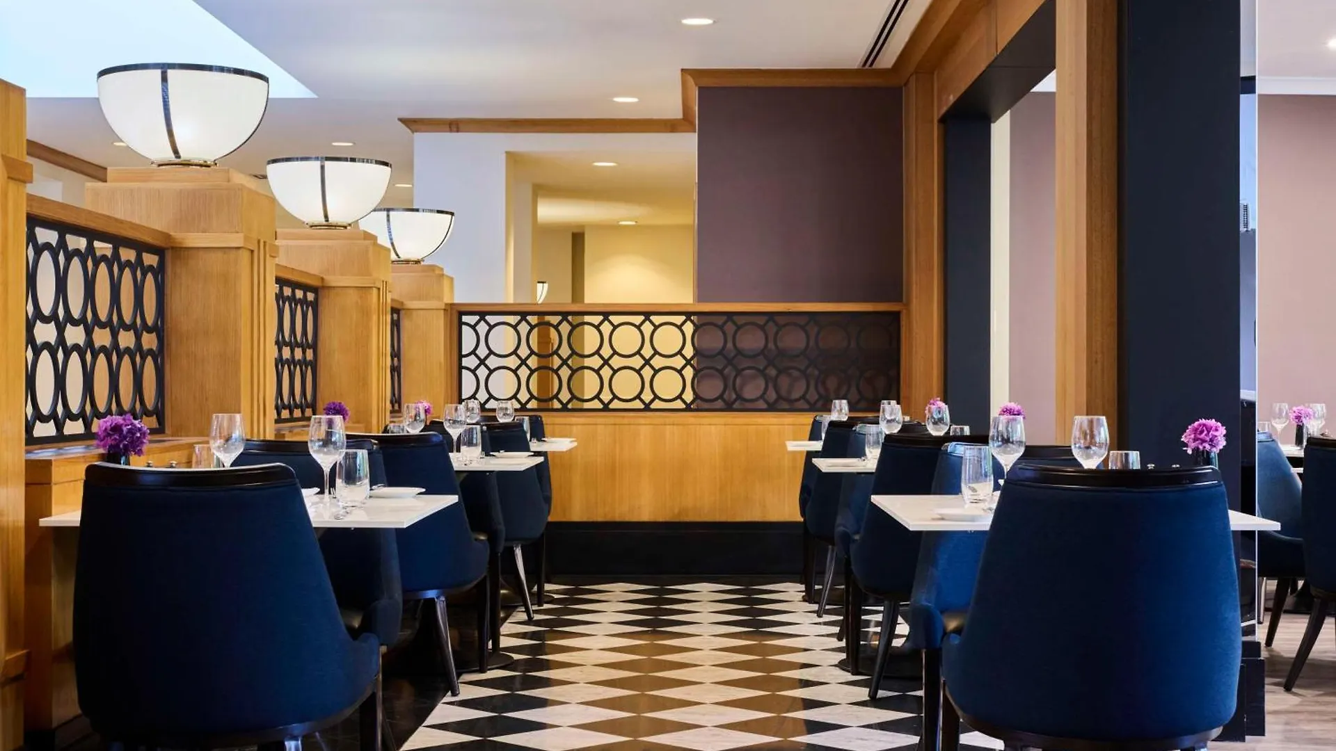 Hyatt Hotel Canberra - A Park Hyatt Hotel