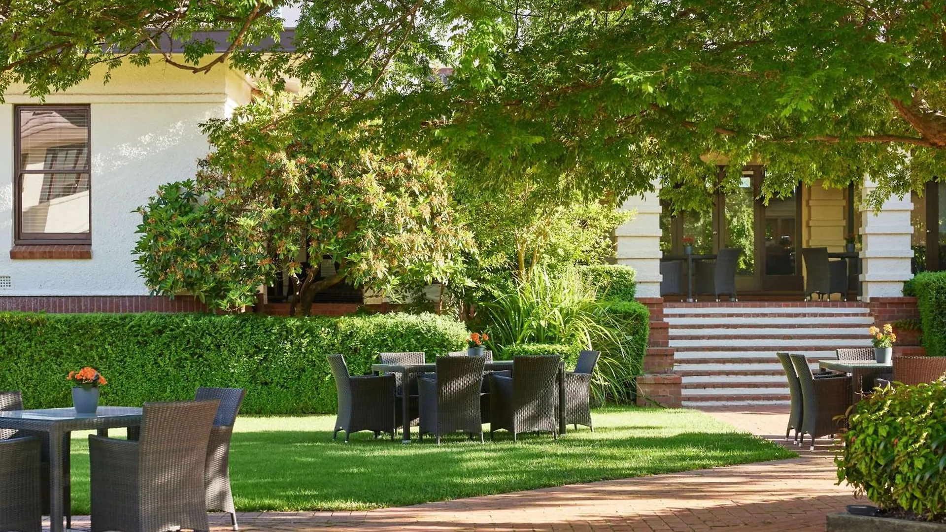 *****  Hyatt Hotel Canberra - A Park Hyatt Hotel Australia